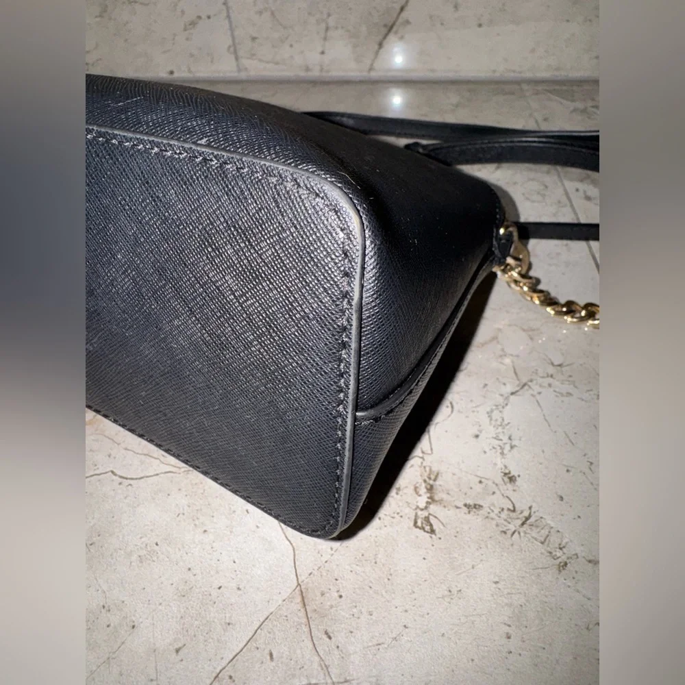 Michael Kors Black & Gold Crossbody - Picture 6 of 15